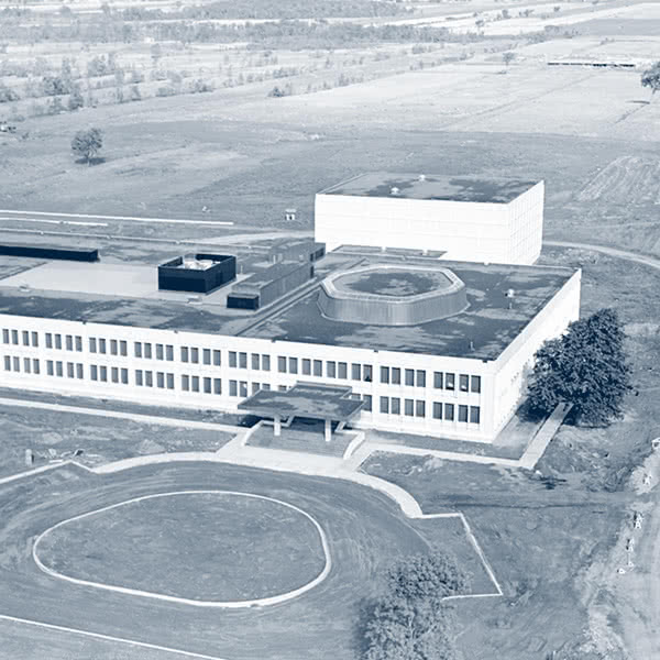 Photo aérienne du Pavillon Lionel-Boulet, 1970.
