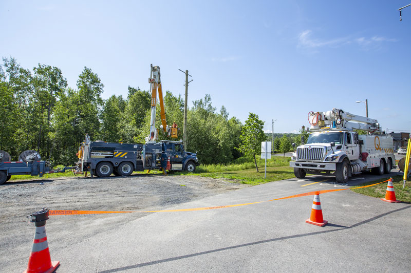 Prolongement de 225 mètres de la ligne de distribution d’électricité.